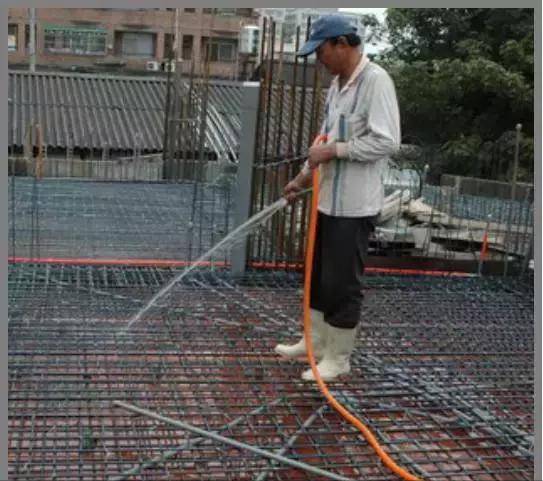 混凝土這樣施工，沒有蜂窩麻面、不爛根，還能間接縮短工期！